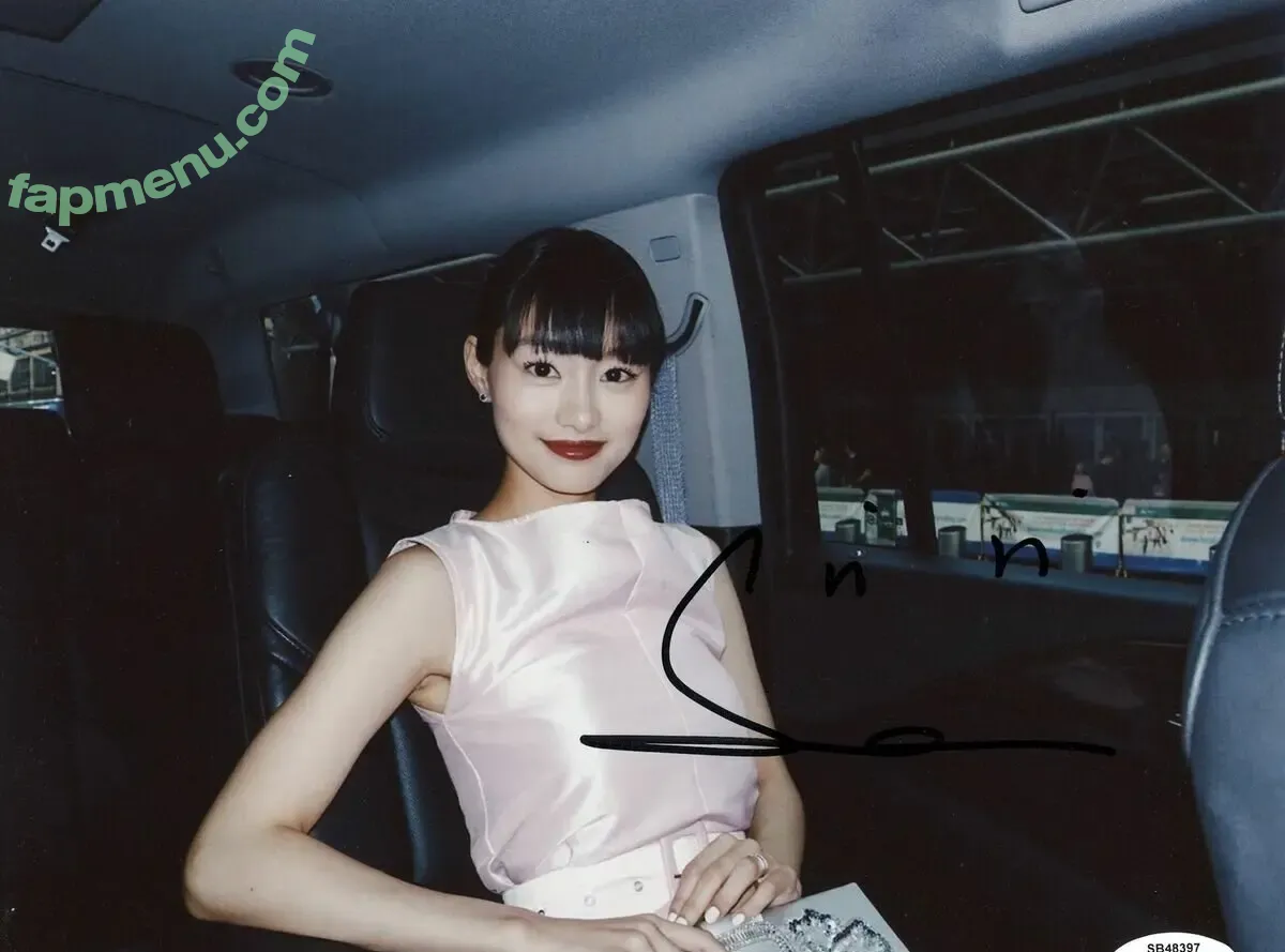 Shiori Kutsuna nude photo #0002 (Shiori Kutsuna)