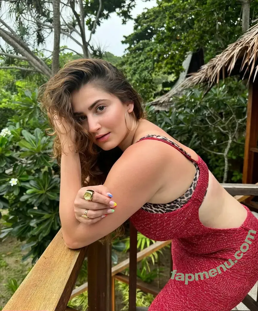 Shivaleeka Oberoi nude photo #0014 (shivaleekaoberoi)