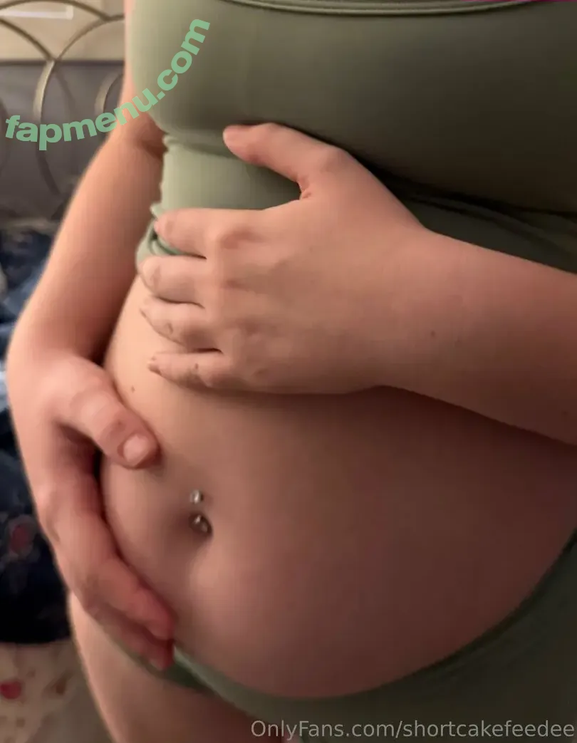 shortcakefeedee nude photo #0012 (shortcakefeedee)
