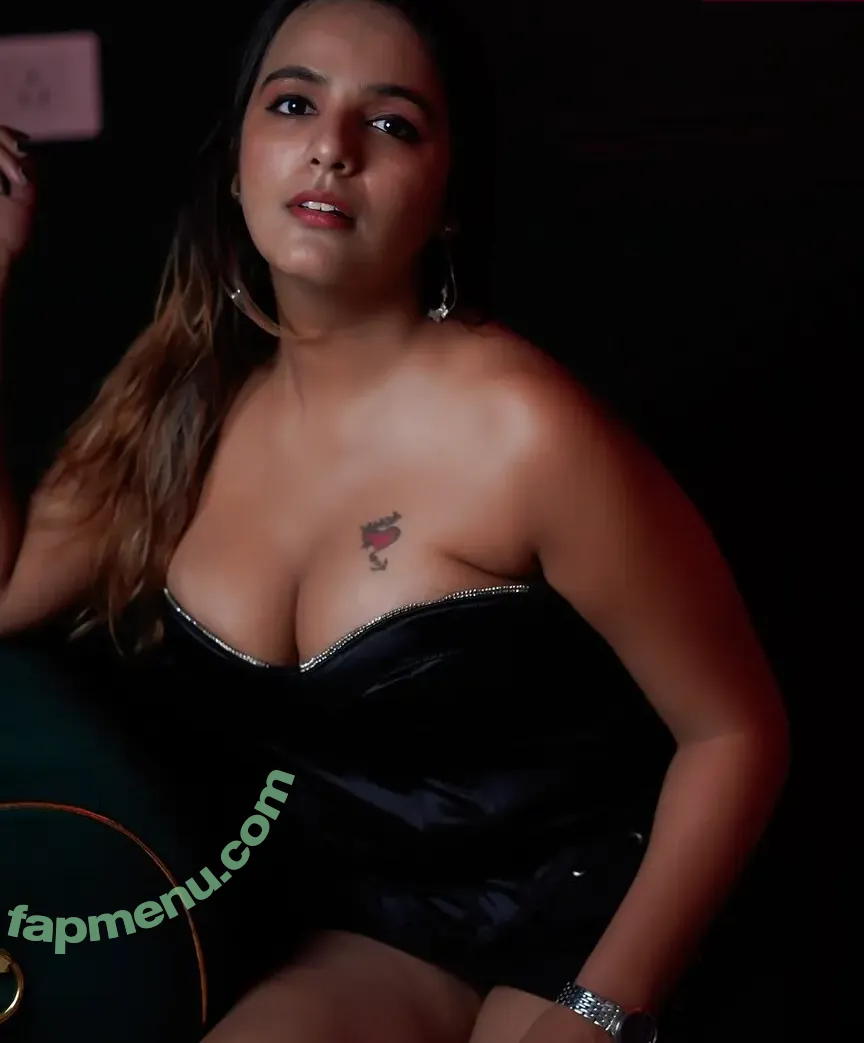 Shreyal Pandey nude photo #0013 (shreyalpandey)