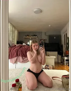 _shutupmelissa_ / itsmelissahickey / melissa-louise nude photo #0304