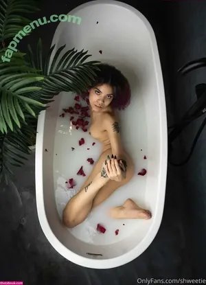 shweetie / Shweetnlow1_ / shweetnlow1 nude photo #0005