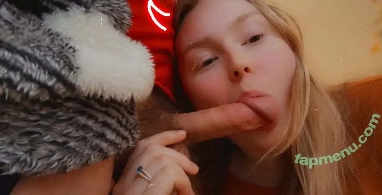 shy_trans nude photo #0272 (sarah320_)