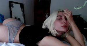  nude photo #0009