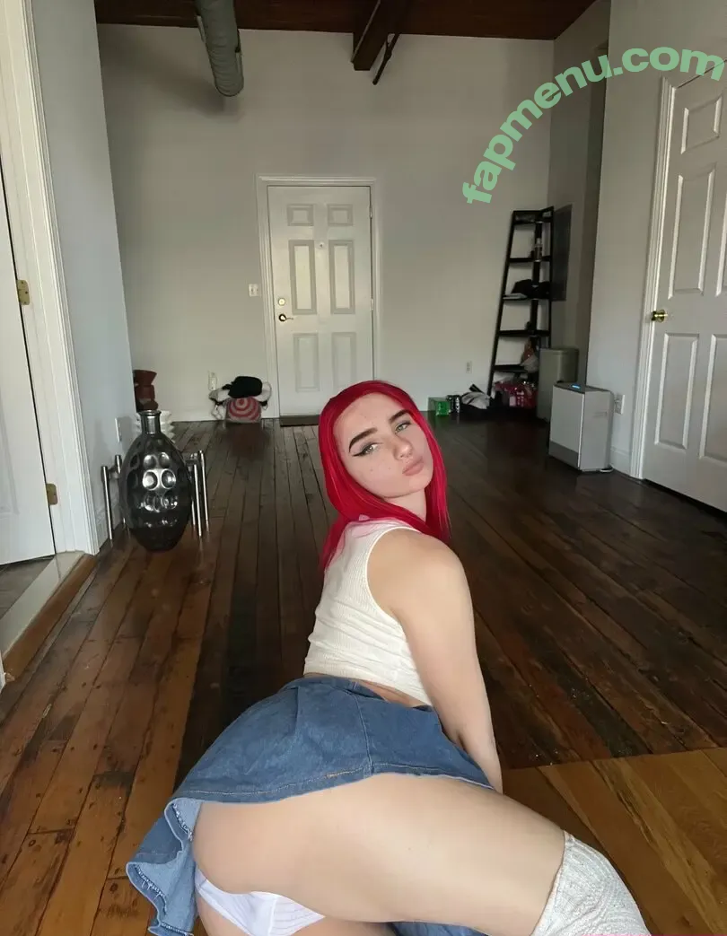 shylizziets nude photo #0003 (shylizzie.ts)