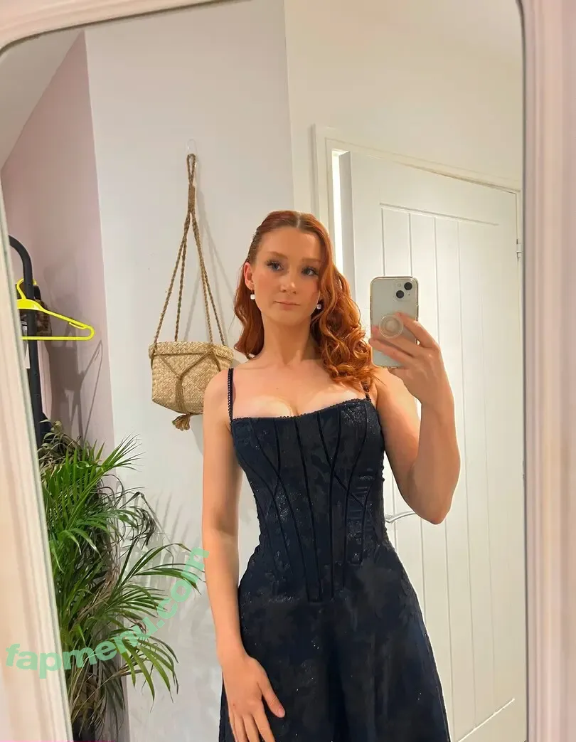 Sianalmond.cooks nude photo #0011 (Sianalmond.cooks)
