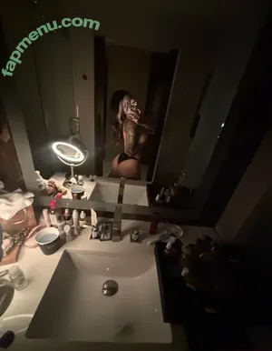 siegexxx / rainbow6game_us / undersiegexo nude photo #0686