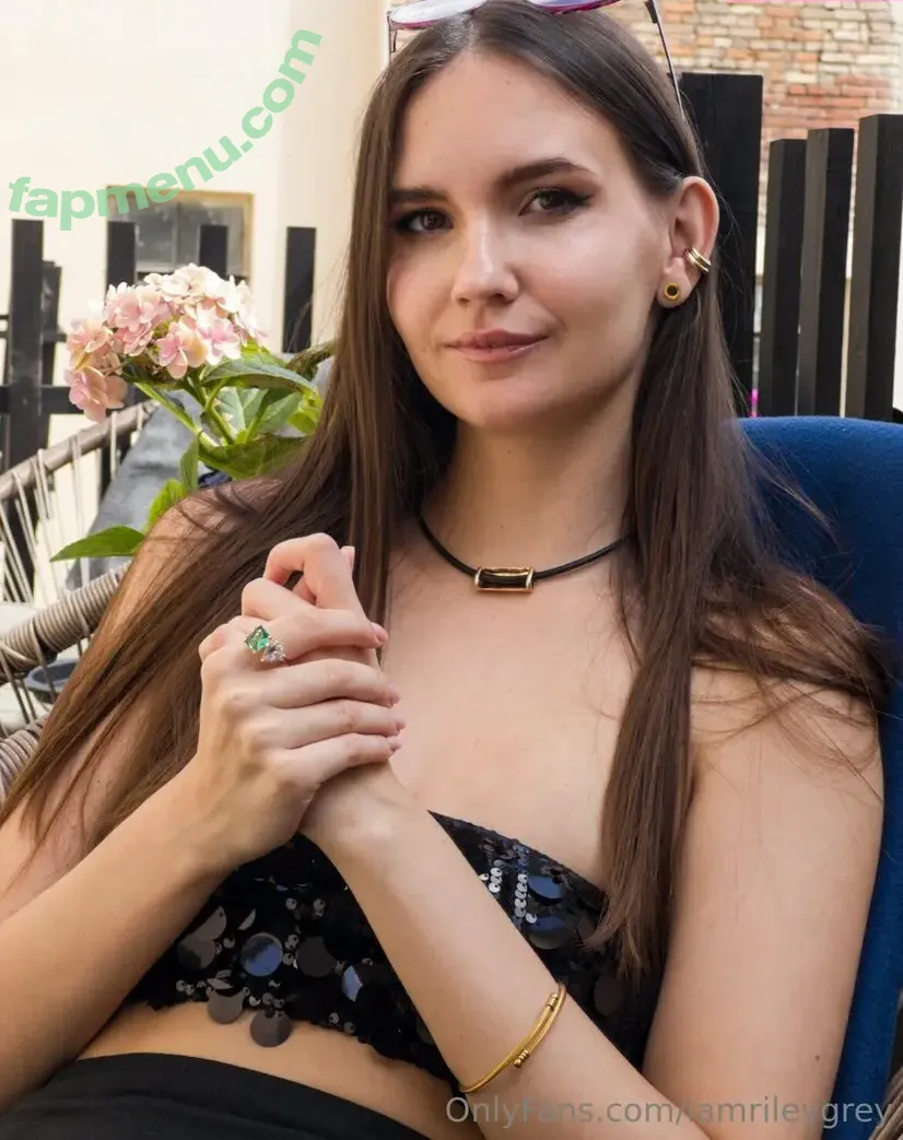 siennayourgoddess nude photo #0072 (siennayourgoddess)