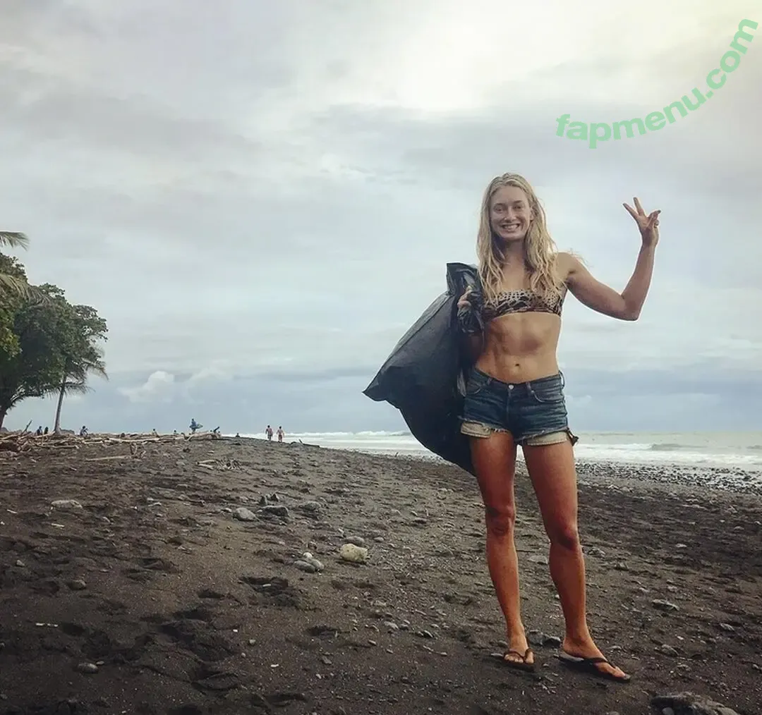 Sierra Quitiquit nude photo #0024 (sierra)