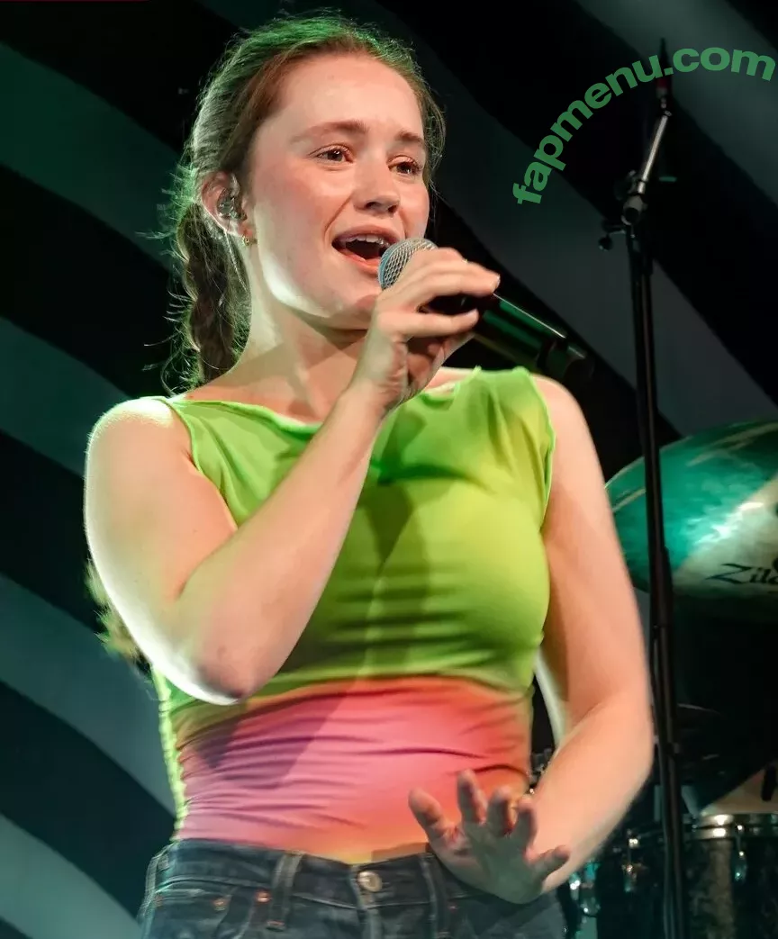 Sigrid nude photo #0032 (Sigrid Solbakk Raabe / thisissigrid)