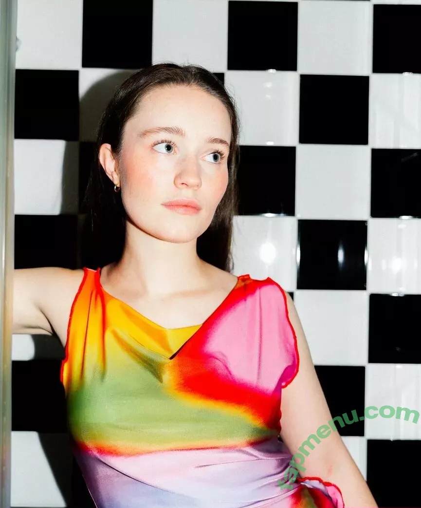 Sigrid nude photo #0056 (Sigrid Solbakk Raabe / thisissigrid)