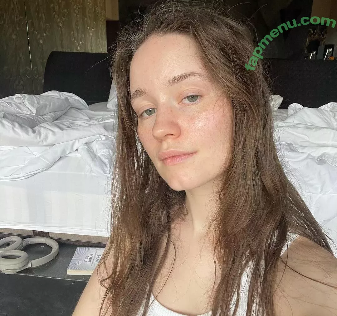 Sigrid nude photo #0085 (Sigrid Solbakk Raabe / thisissigrid)