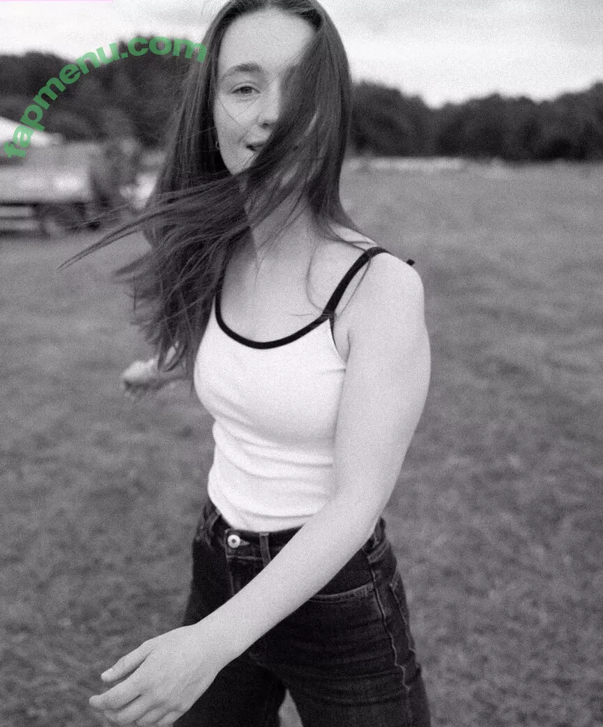 Sigrid nude photo #0140 (Sigrid Solbakk Raabe / thisissigrid)