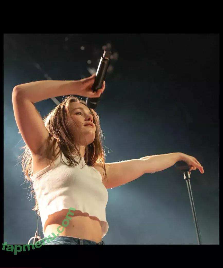 Sigrid nude photo #0210 (Sigrid Solbakk Raabe / thisissigrid)