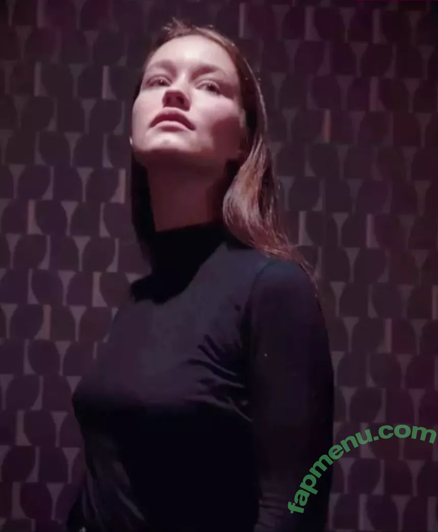 Sigrid nude photo #0292 (Sigrid Solbakk Raabe / thisissigrid)