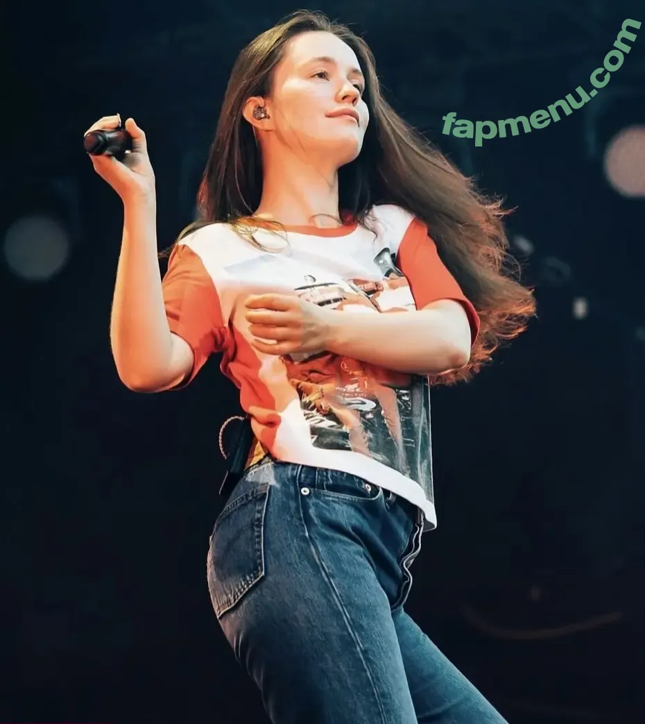 Sigrid nude photo #0500 (Sigrid Solbakk Raabe / thisissigrid)