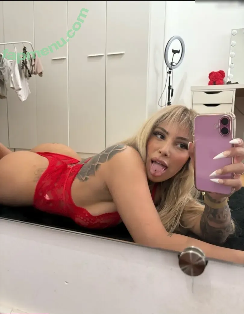 silaaabaeee nude photo #0100 (silaaabaeee)