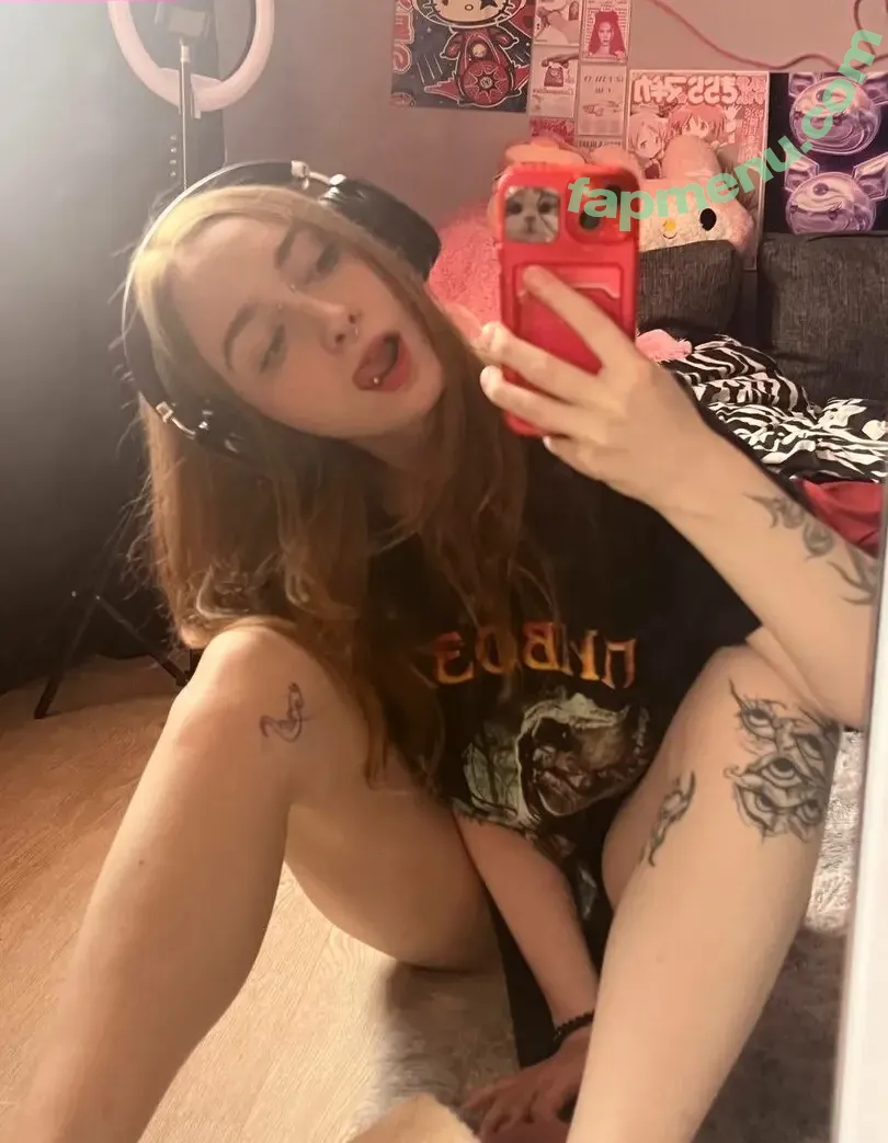 silverpravvnn nude photo #0025 (hot_silver_prawn / silverravenwolf)