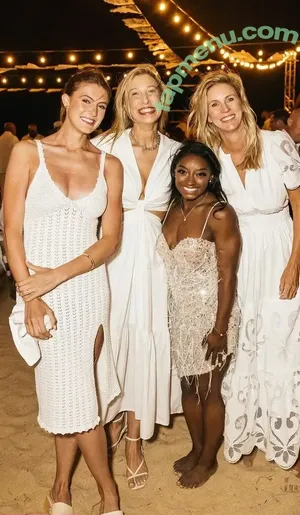 Simone Biles / Simone_Biles / simonebiles / slaymate nude photo #0234