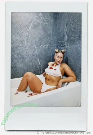 Simone Christensen / simone_christensen / simonechristensen nude photo #0062