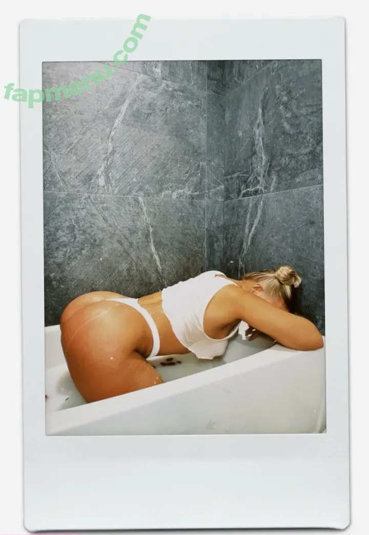 Simone Christensen nude photo #0057 (simone_christensen / simonechristensen)