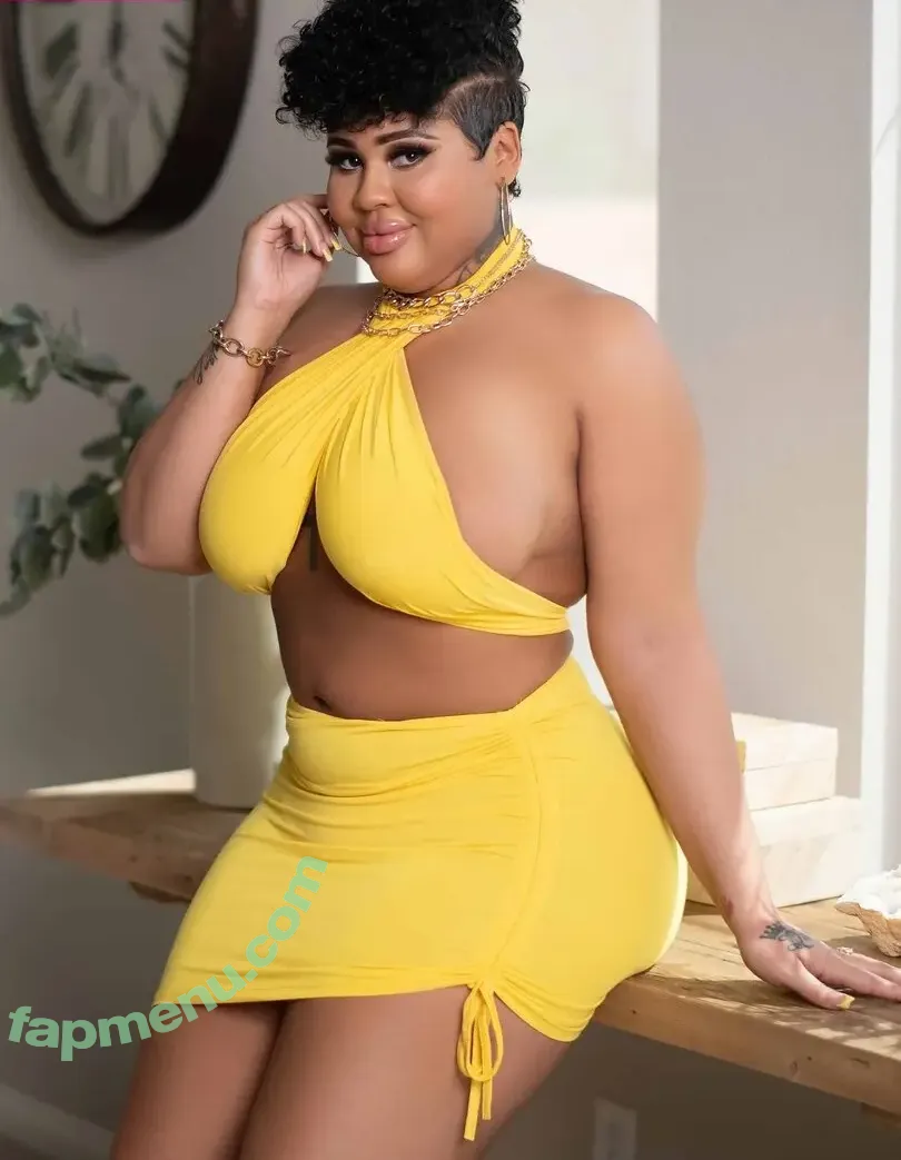 Simone Richards nude photo #0055 (_MrsSimone_ / reel)