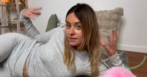 Simply Kel ASMR / kellymorgannn_ / user nude photo #0110