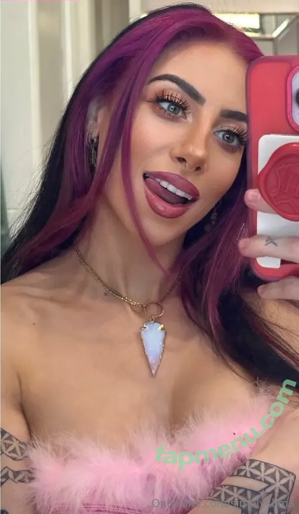 simplysoma nude photo #0035 (simplysoma_xoxo)
