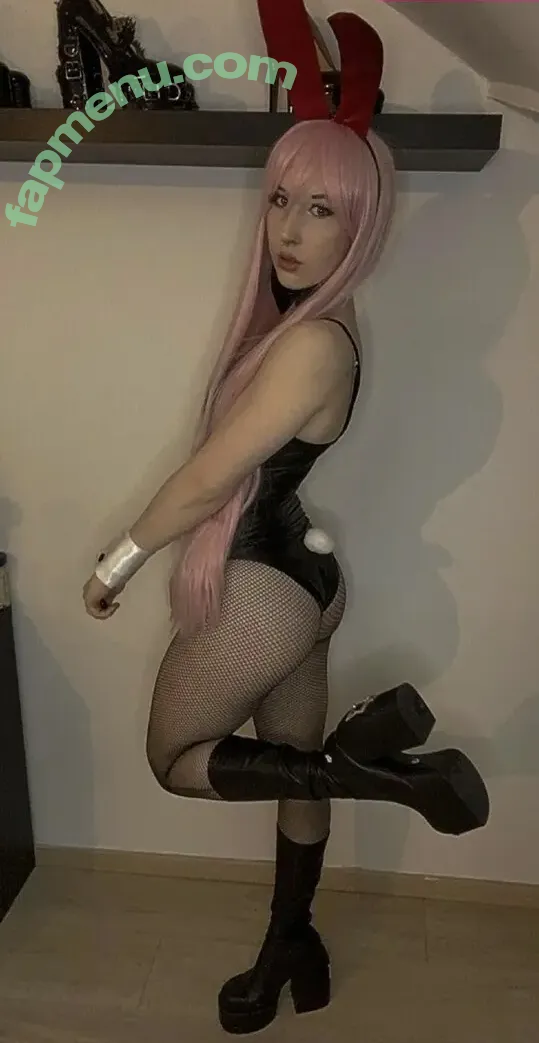 Sina Cos nude photo #0005 (Sina Cos)