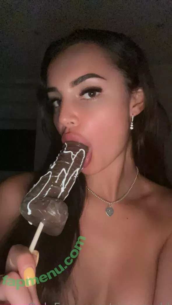 Sineeaadd nude photo #0067 (Not Sienna / Siennaliara / Sineadd.bts)