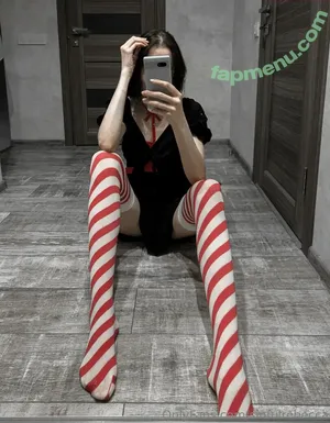  nude photo #0004