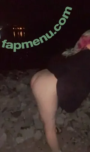  nude photo #0009