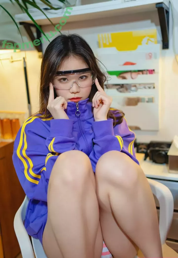 sira_gravia nude photo #0008 (Sira / 시라)