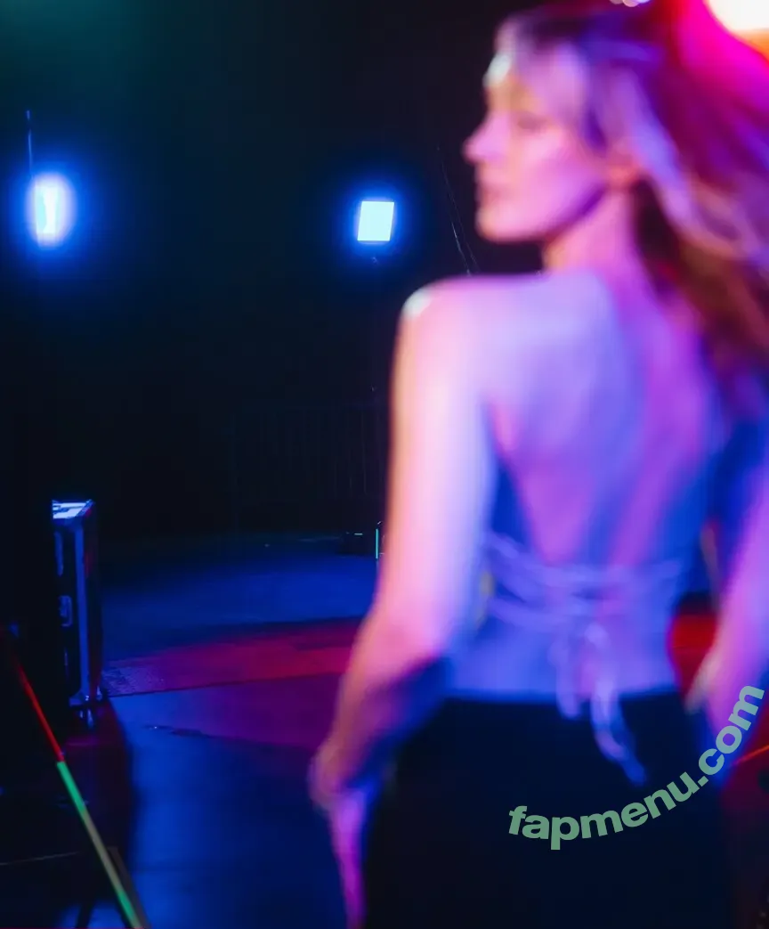 Sjokz nude photo #1536 (Eefje Depoortere / eefjah)