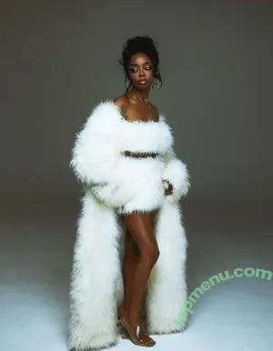 Skai Jackson / skaijackson nude photo #0201