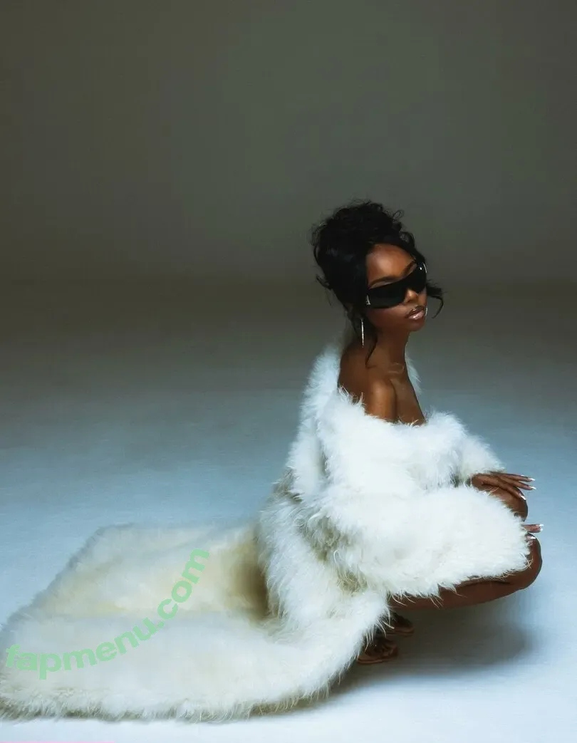 Skai Jackson nude photo #0197 (skaijackson)