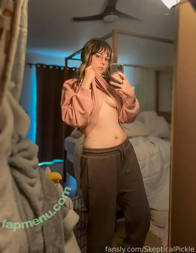 SkepticalPickle ASMR nude photo #0012 (skepticalpickle)
