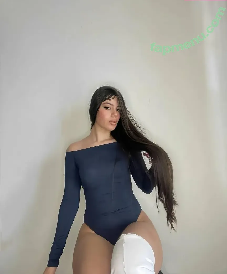 Skinny_violetta nude photo #0021 (Skinny_violettta / yaritzaacosta__)