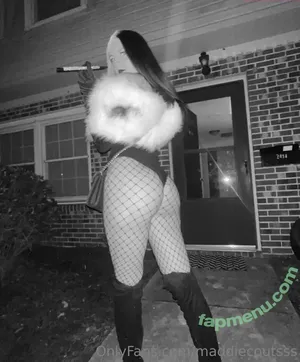 sklyarbabyyy / skylarbrookepdx nude photo #0018