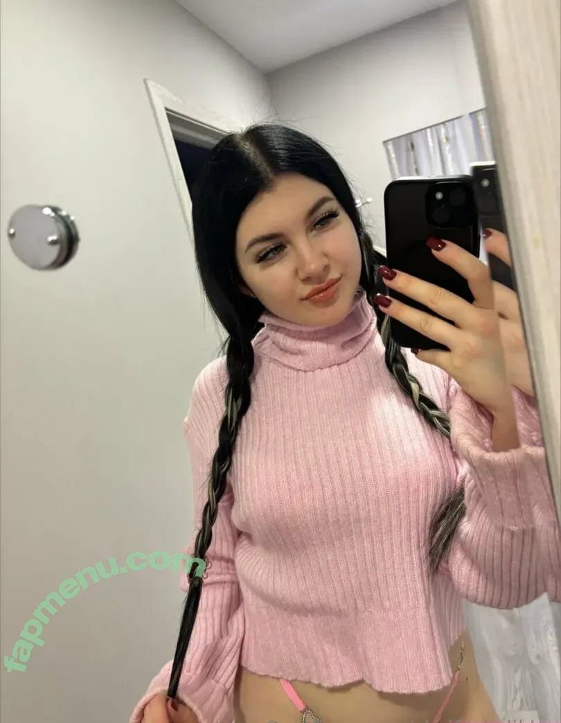skolflickalikka nude photo #0002 (skolflickalikka)