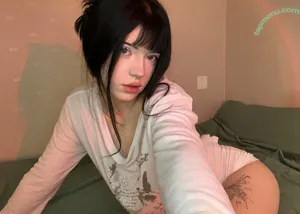  nude photo #0003