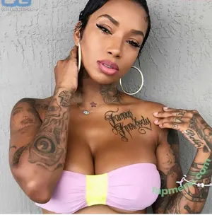  nude photo #0004