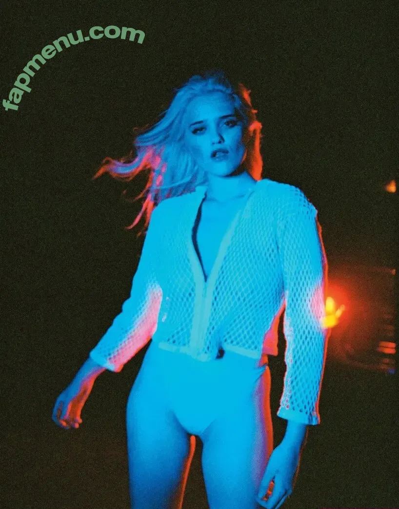 Sky Ferreira nude photo #0029 (skyferreira)