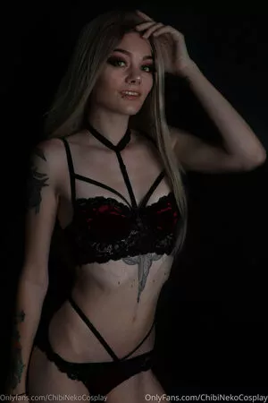 Skylaraynesgray / invaderskyla nude photo #0289