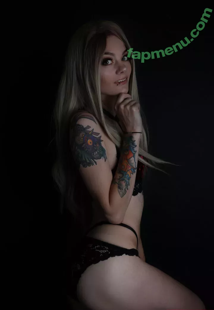 Skylaraynesgray nude photo #0282 (invaderskyla)