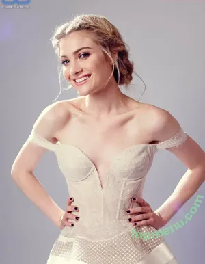 Skyler Samuels / skylersamuels nude photo #0029