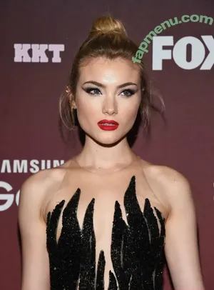 Skyler Samuels / skylersamuels nude photo #0030