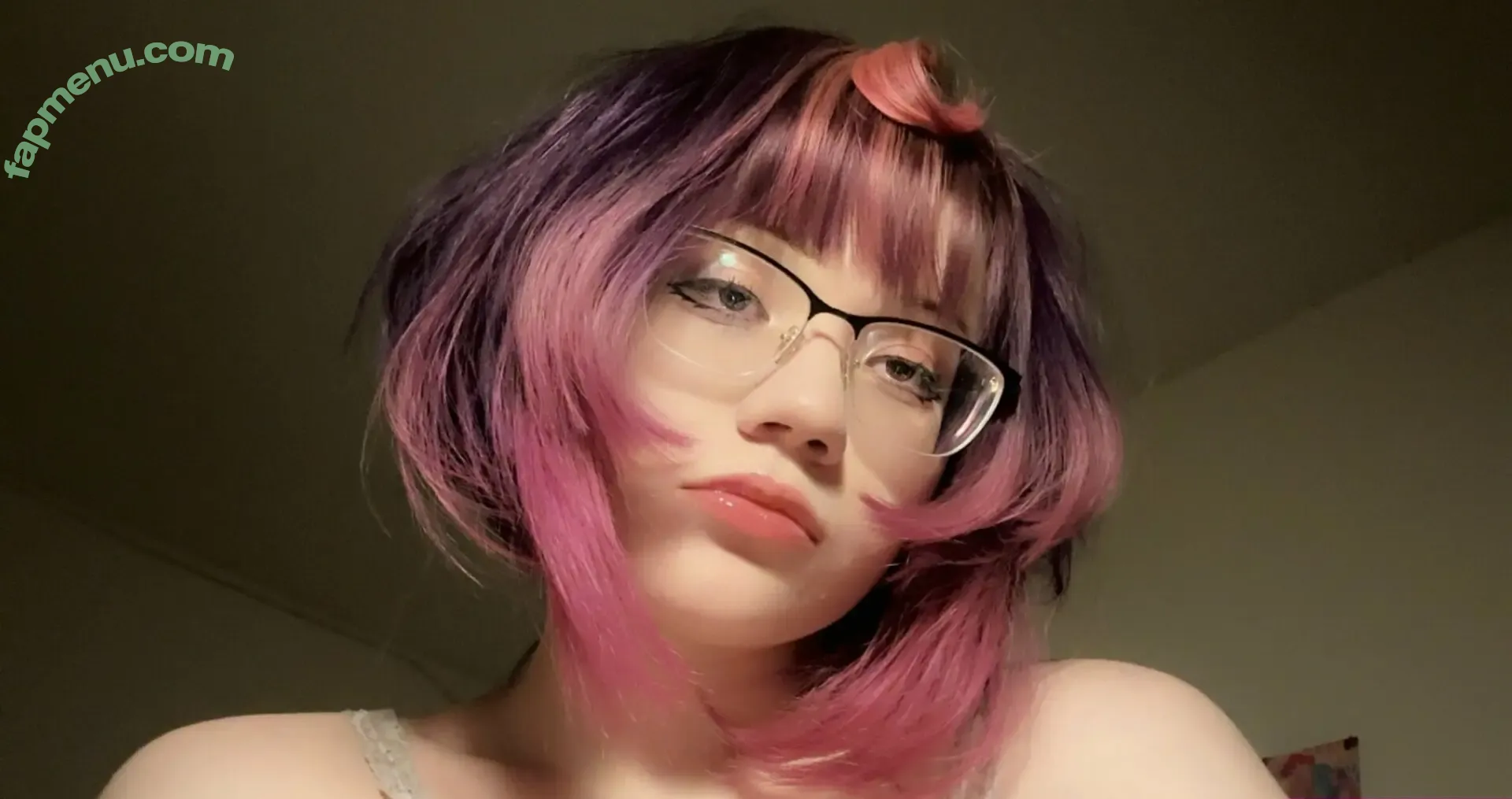 skynyster nude photo #0003 (skynysterforest)