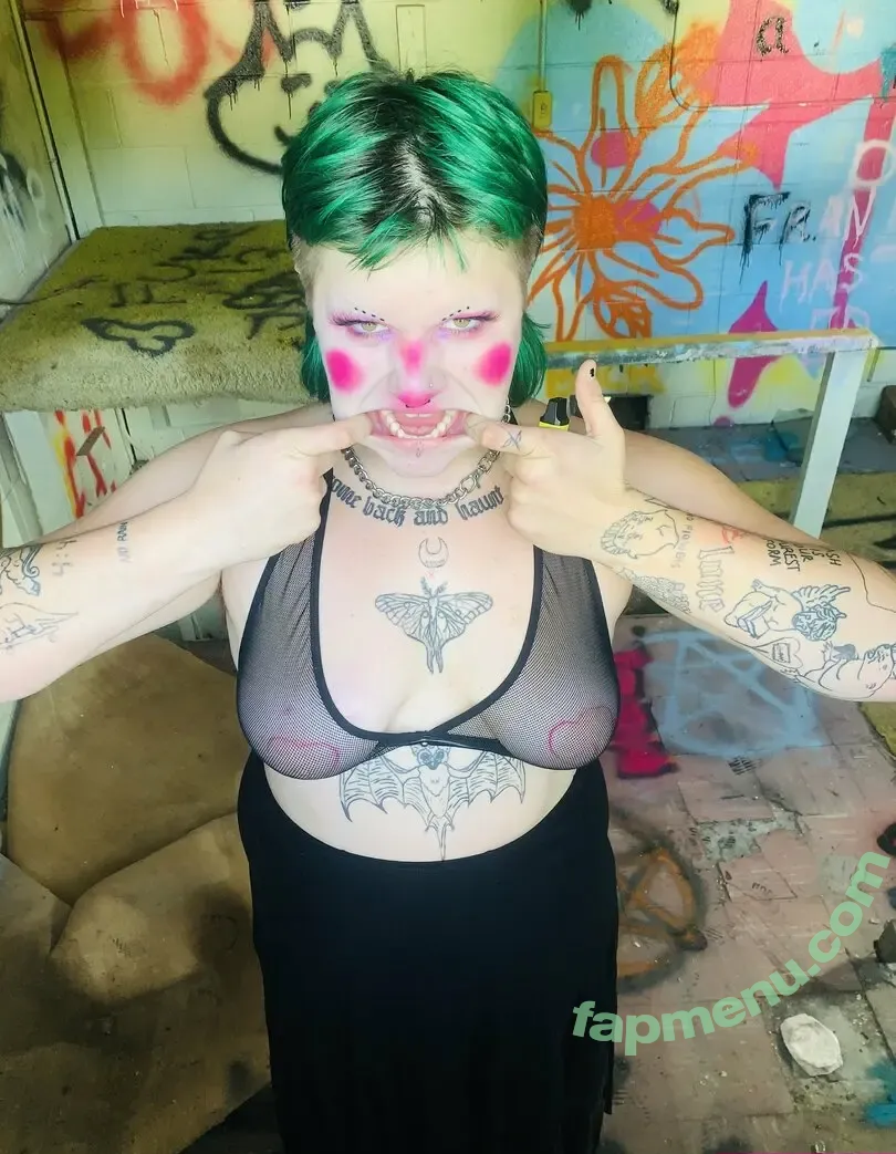 slaughterbabie nude photo #0029 (slaughter_babie)