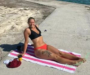 Slayerslauren / laurenshott nude photo #0001